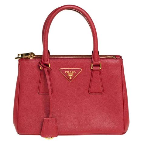 prada saffiano medium tote red|prada saffiano lux tote small.